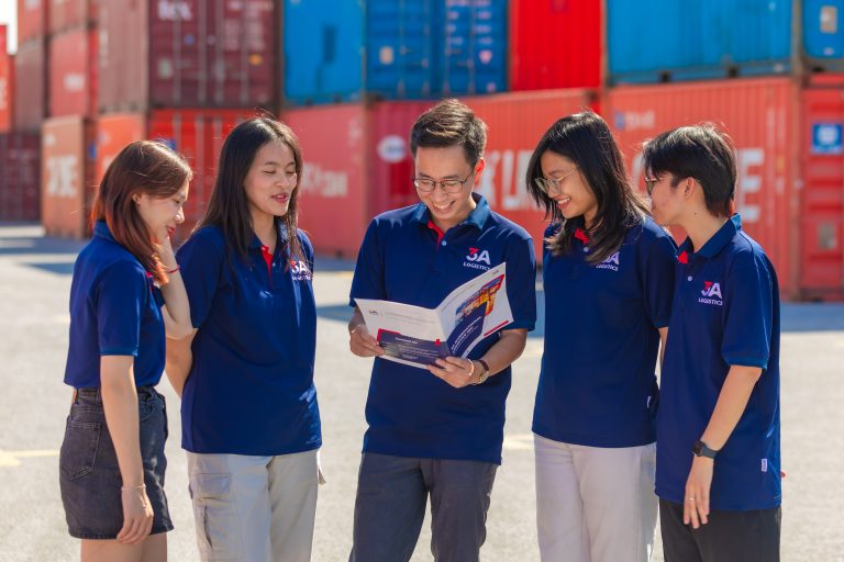 nang-luc-van-hanh-da-dang-nhom-hang