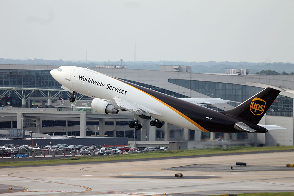 UPS Replacing FedEx to be the New USPS Air Cargo Carrier